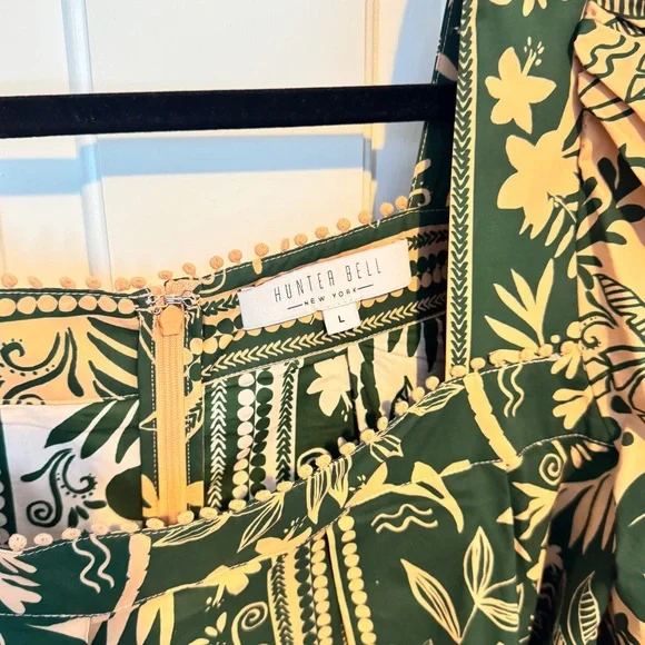 Hunter Bell Square Neck Maxi Dress Size L